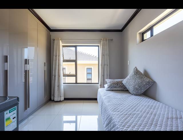 2 BEDROOM APARTMENT FOR SALE IN BROADACRES